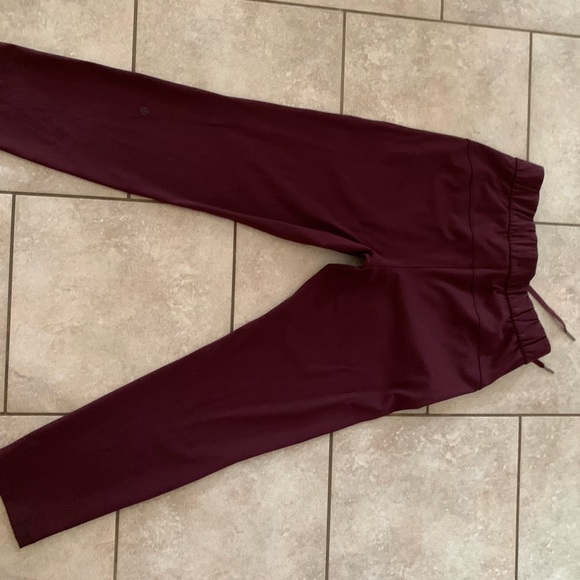 Lululemon pants - Picture 5 of 6
